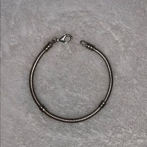 silver pandora charm bracelet